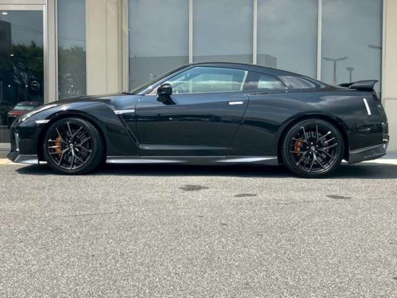 GT-R