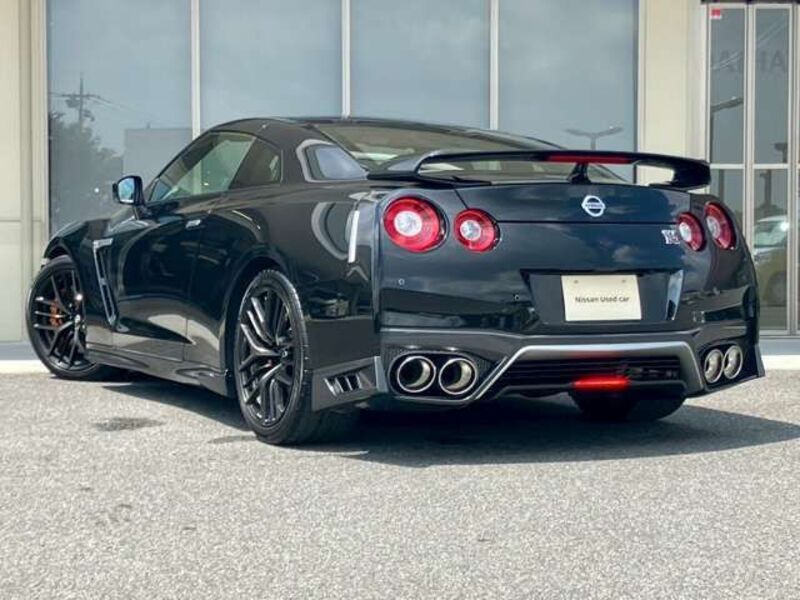 GT-R