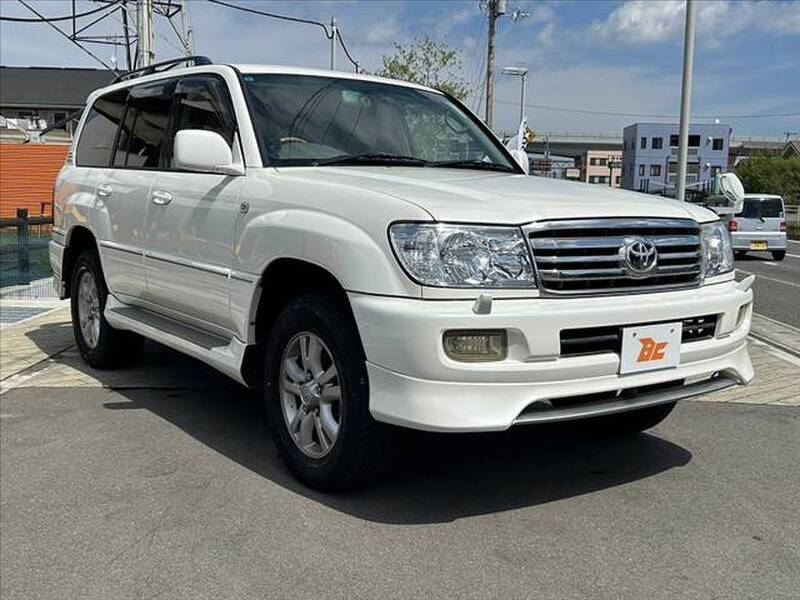 LAND CRUISER