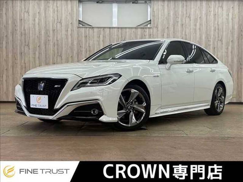 TOYOTA CROWN