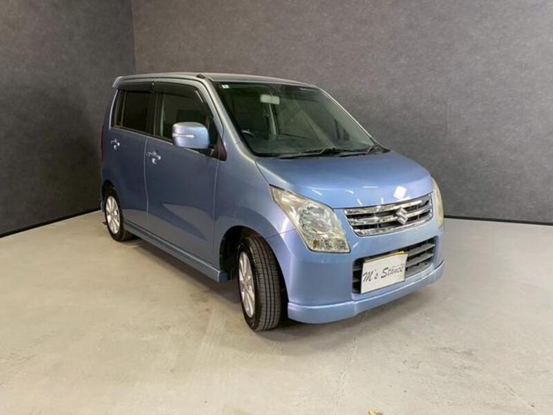 WAGON R