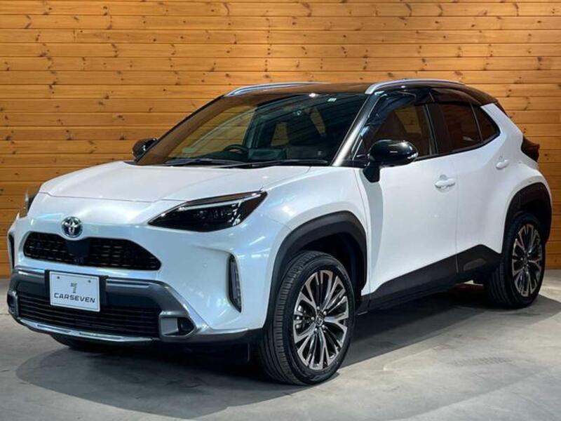 YARIS CROSS-0