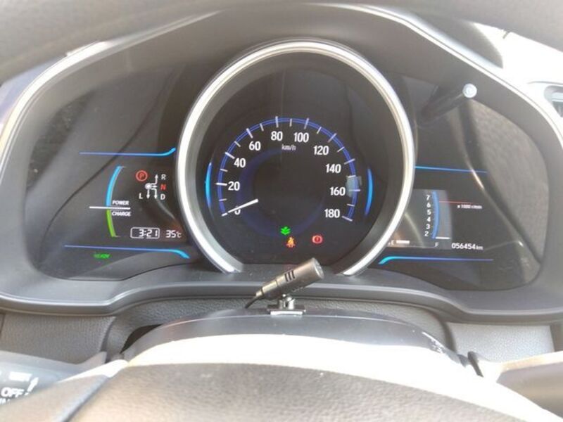 FIT HYBRID