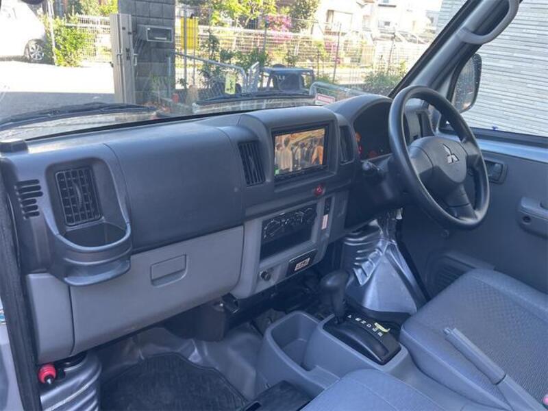 MINICAB MIEV