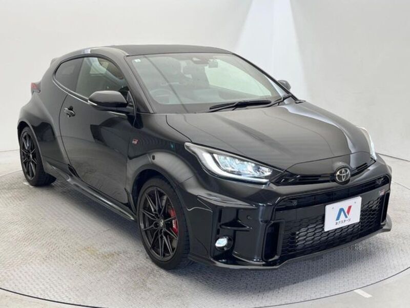 GR YARIS