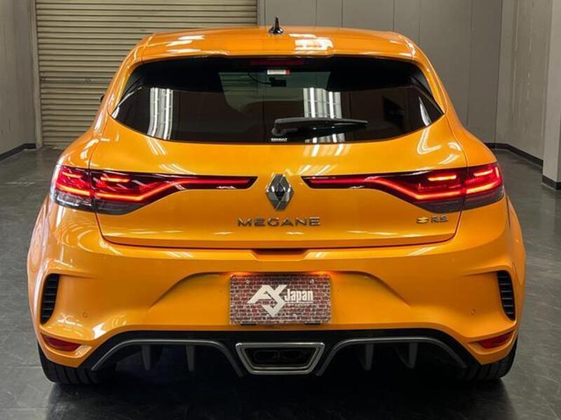 MEGANE