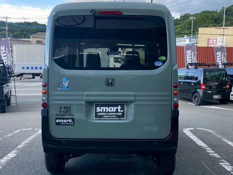 N-VAN