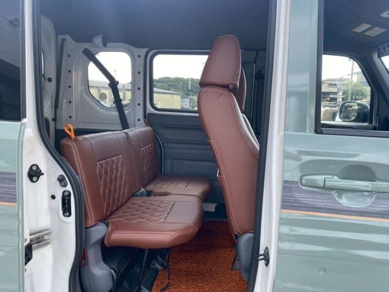 N-VAN