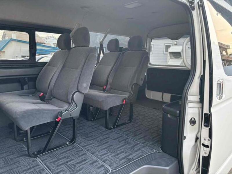 HIACE WAGON