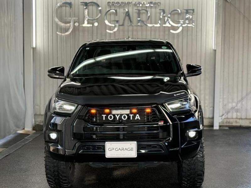 HILUX