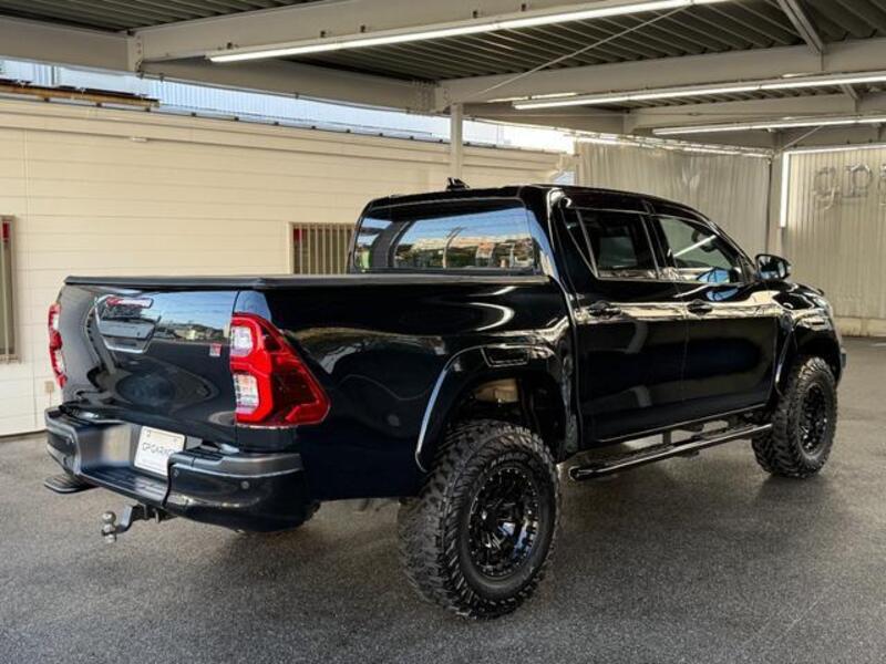 HILUX