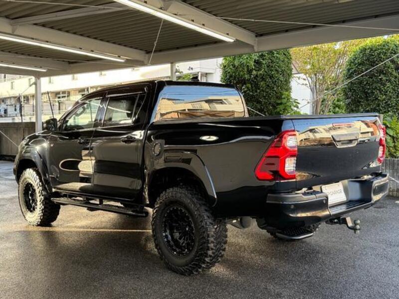 HILUX