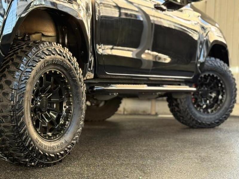 HILUX