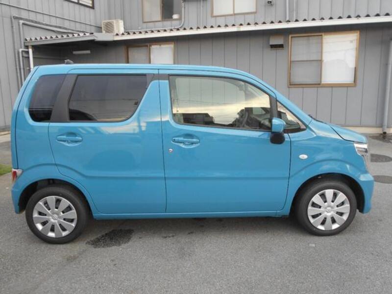 WAGON R