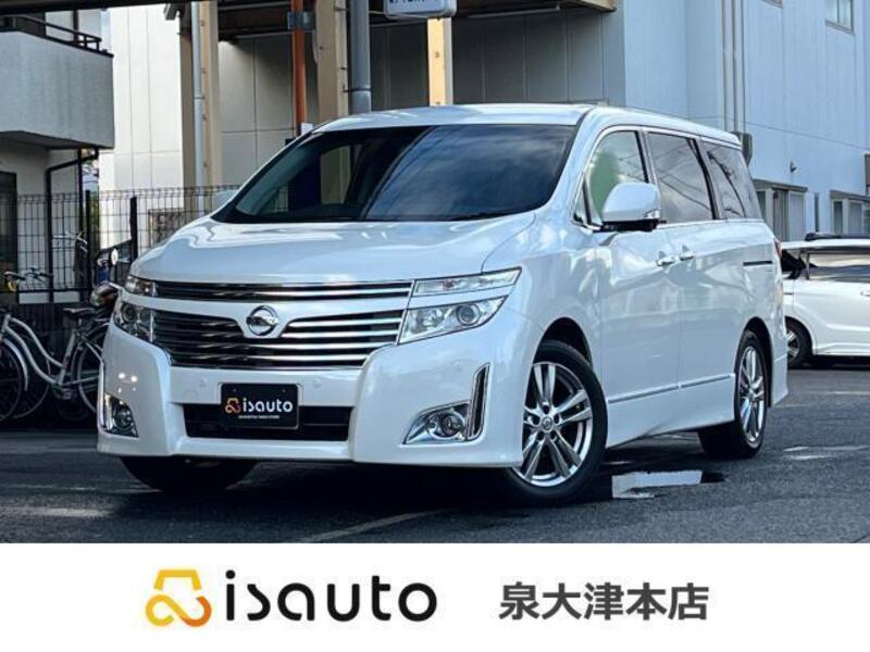 NISSAN ELGRAND