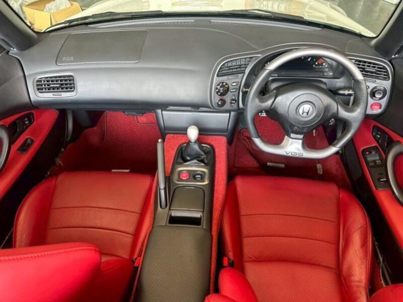 S2000