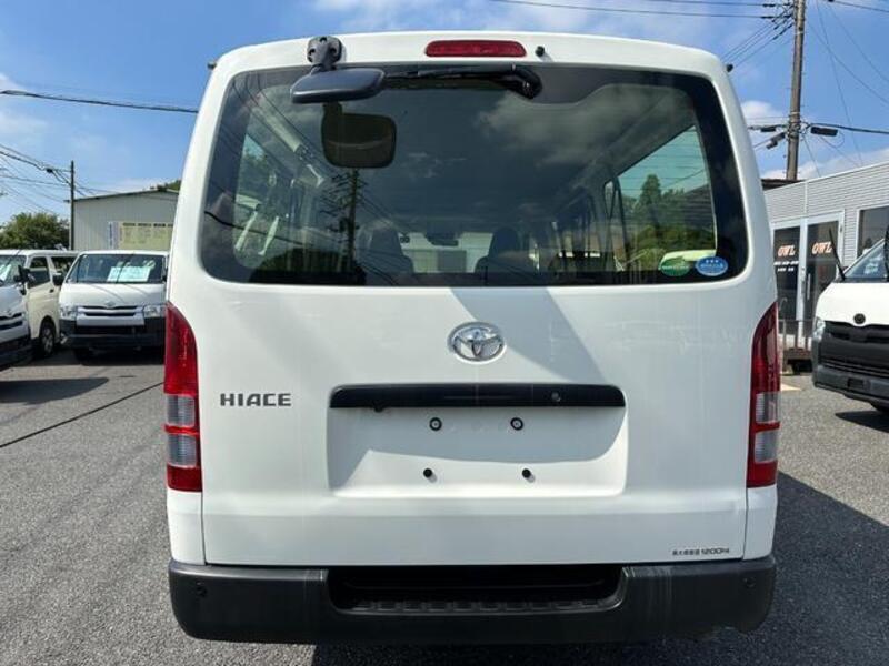 HIACE VAN