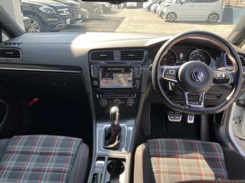 GOLF GTI