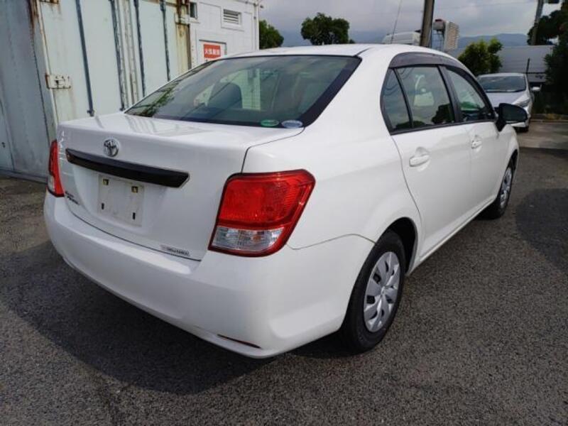 COROLLA AXIO