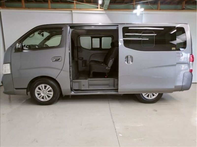 NV350 CARAVAN