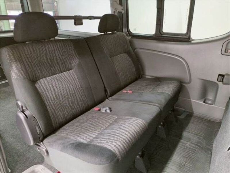 NV350 CARAVAN