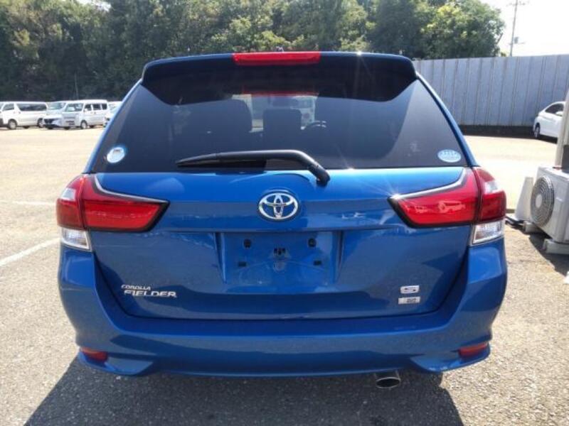 COROLLA FIELDER