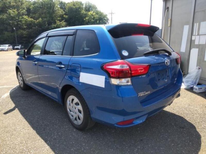 COROLLA FIELDER