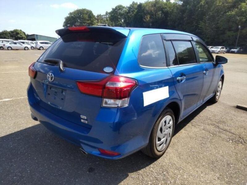 COROLLA FIELDER