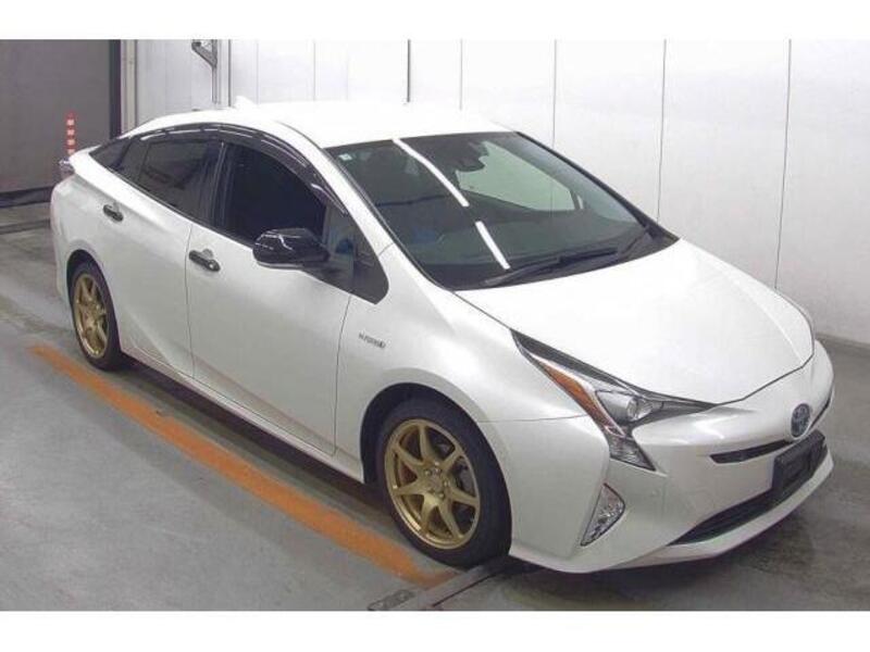 PRIUS-0