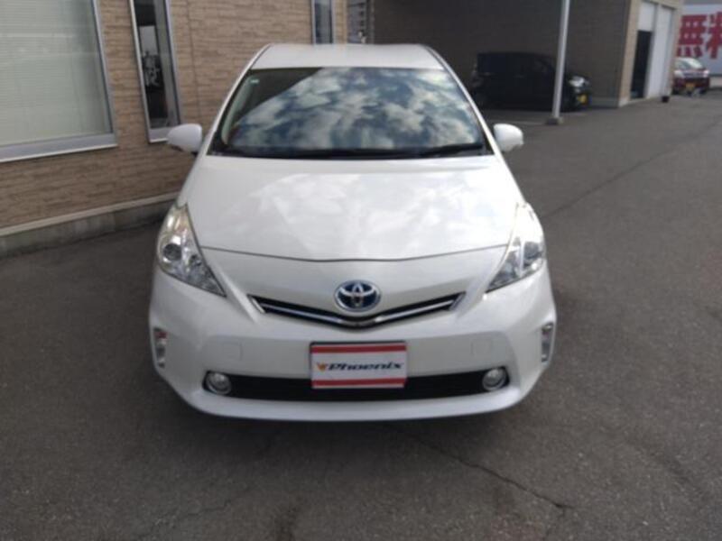 PRIUS ALPHA