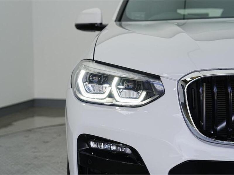X4