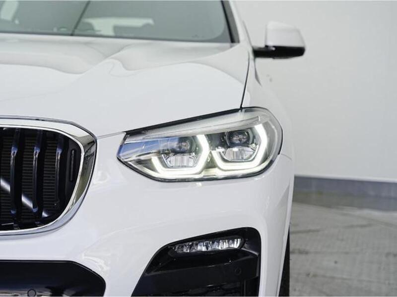 X4