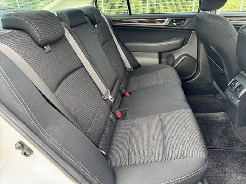 LEGACY B4
