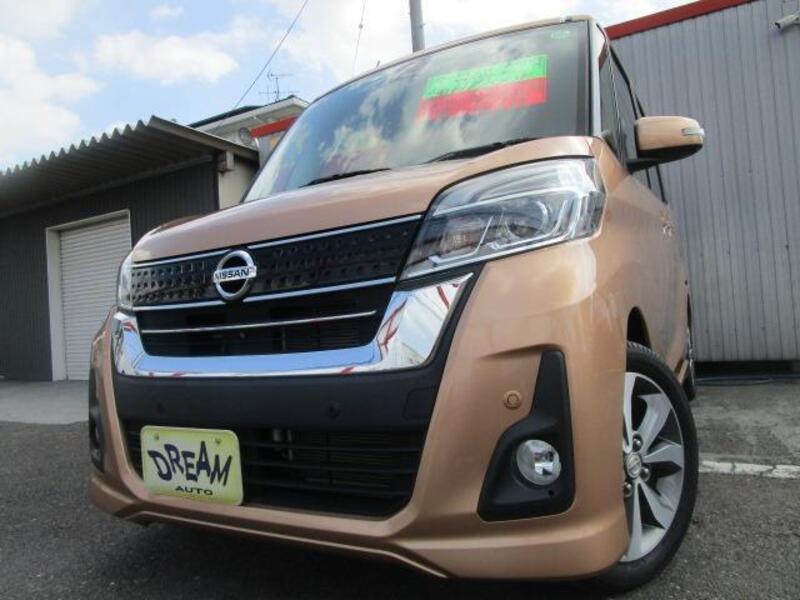 NISSAN DAYZ ROOX
