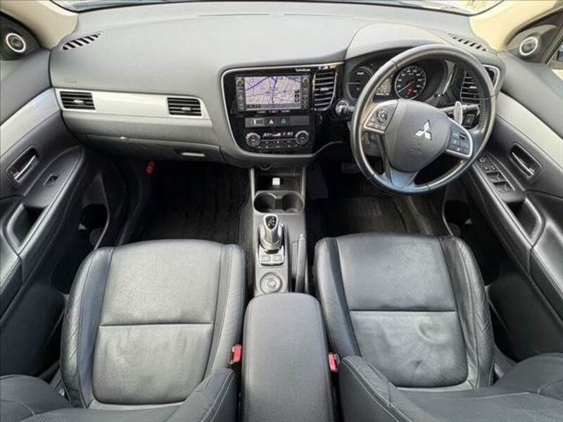 OUTLANDER PHEV
