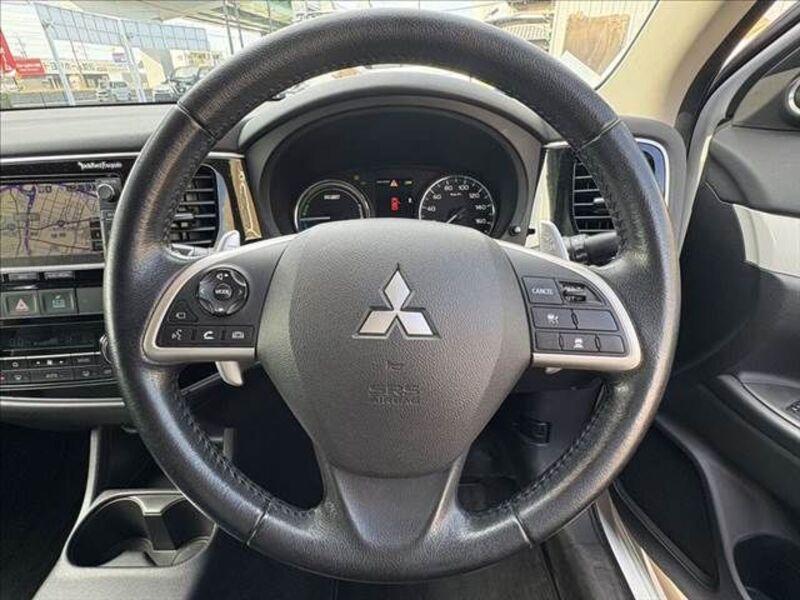 OUTLANDER PHEV