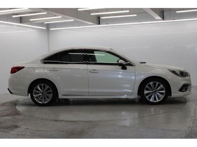 LEGACY B4