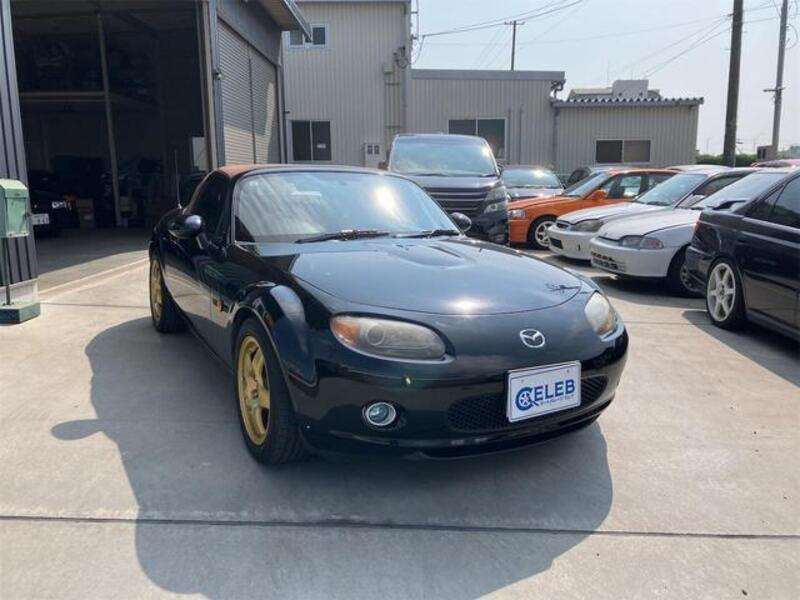 ROADSTER