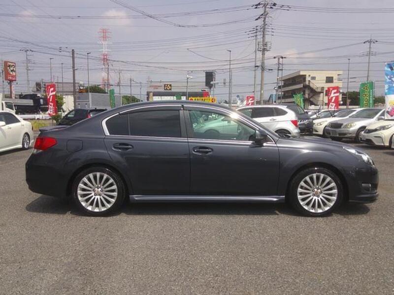 LEGACY B4
