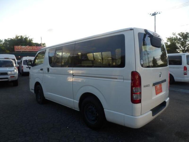 HIACE VAN