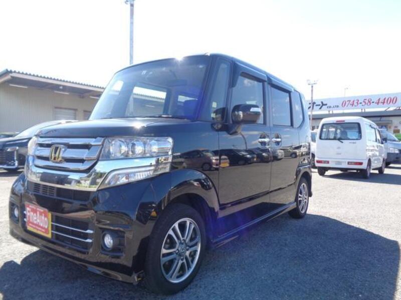 HONDA N BOX CUSTOM
