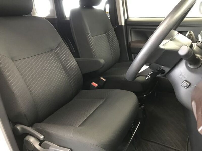 ROOMY