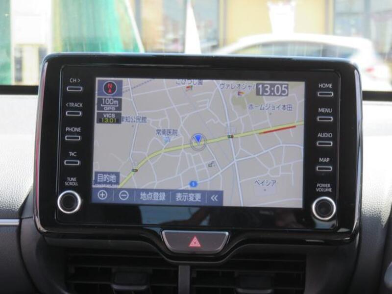YARIS CROSS