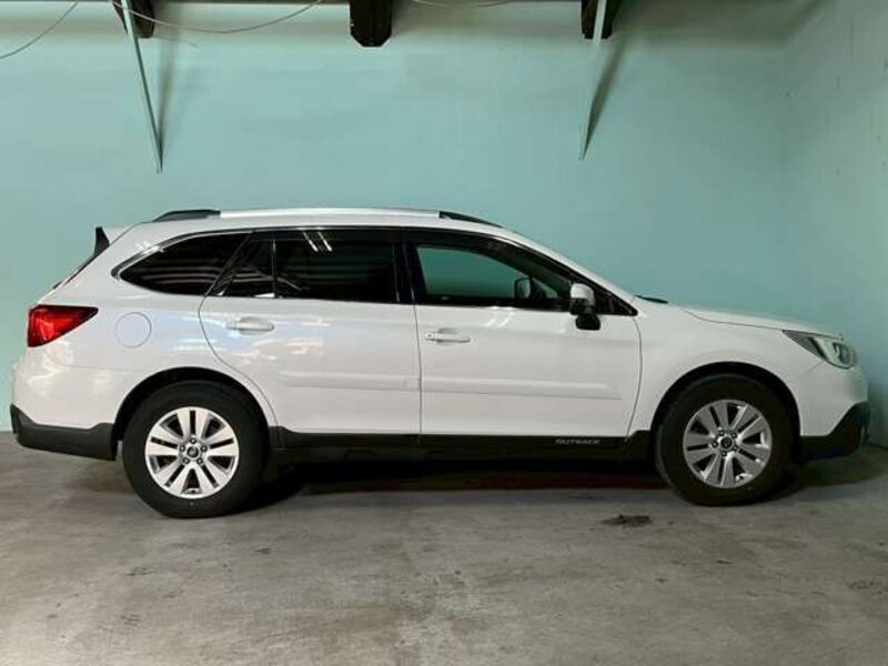 LEGACY OUTBACK