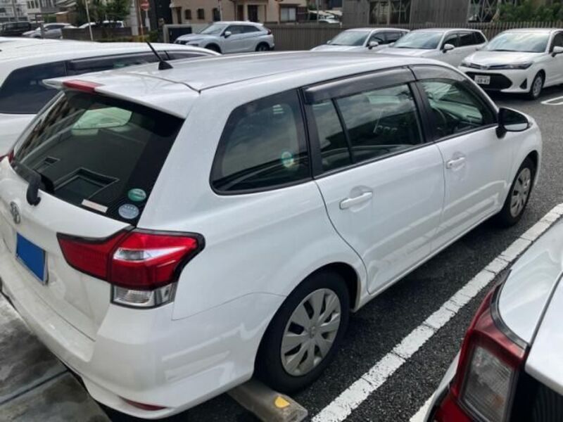 COROLLA FIELDER