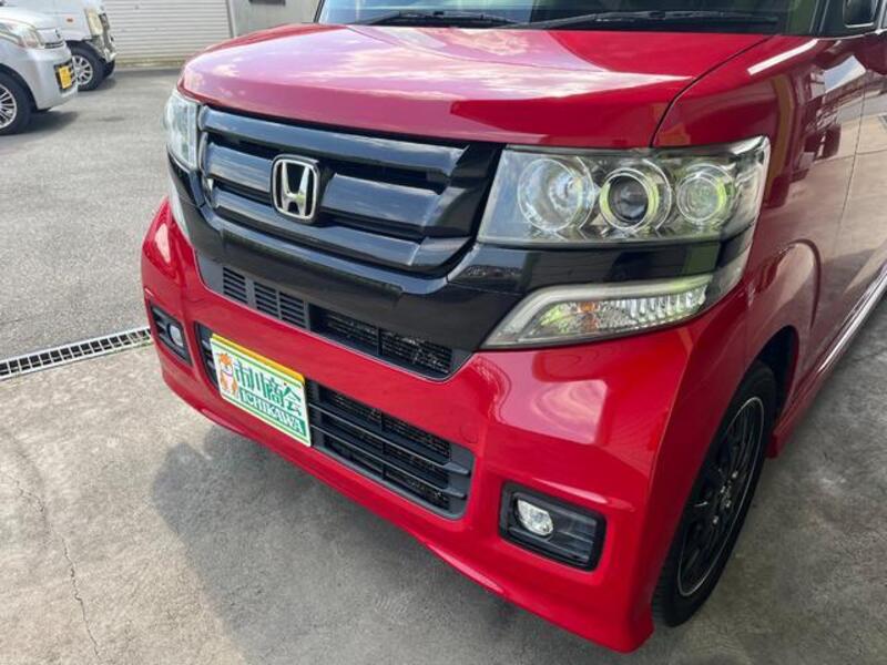 N BOX CUSTOM
