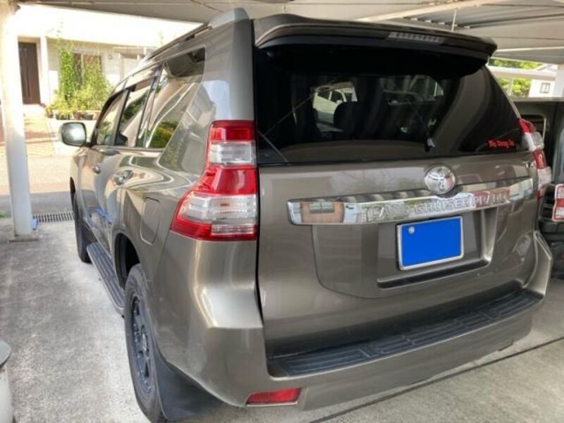 LAND CRUISER PRADO