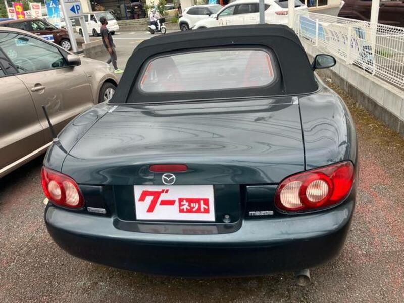 ROADSTER