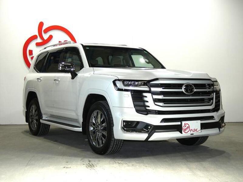 LAND CRUISER