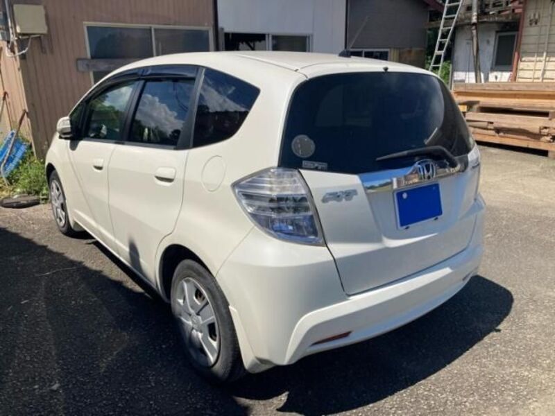 FIT HYBRID